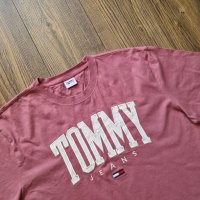 Страхотна мъжка  тениска  TOMMY HILFIGER  размер  L , снимка 2 - Тениски - 41811764