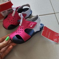 Детски сандали Nike 21номер, снимка 2 - Детски сандали и чехли - 41743464