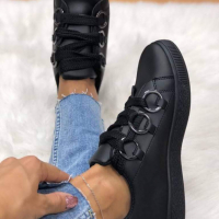 Черни равни и меки обувки, снимка 1 - Дамски ежедневни обувки - 36302376