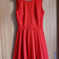 ROCO - червена рокля, снимка 1 - Рокли - 40530017
