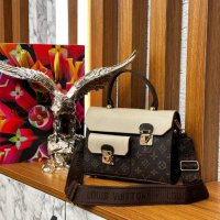 Дамски чанти Louis Vuitton , снимка 1 - Чанти - 42670533