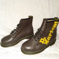 Dr Martens оригинални обувки, снимка 1 - Мъжки боти - 40017472