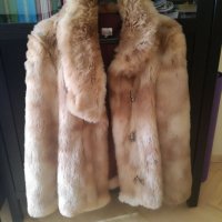 Дамско палто с изкуствен косъм, снимка 1 - Палта, манта - 39023200