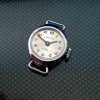 Колекционерски часовник Trumpf, работи отлично, снимка 3 - Антикварни и старинни предмети - 39543848
