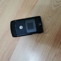 телефон за  части  Motorola, снимка 1 - Резервни части за телефони - 41830346