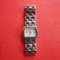 Страхотен часовник GM, снимка 1 - Дамски - 41203380