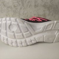 Reebok дамски маратонки, снимка 4 - Маратонки - 40155471