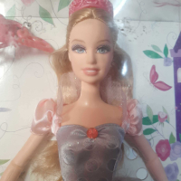 2007 Sleeping Beauty Barbie / Барби като спящата красавица кукла, снимка 2 - Кукли - 44745628