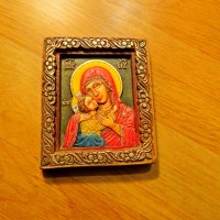 Стара малка православна икона  Богородица с младенеца, Дева Мария - за зачатие и раждане на дете, снимка 2 - Икони - 39120436