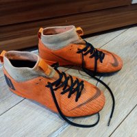 Найк меркуриал стоножки, калеври футболни обувки тип чорап номер 37, снимка 1 - Футбол - 38635595