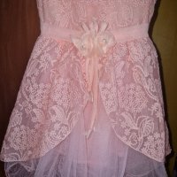 Красива детска рокля цвят праскова, снимка 3 - Детски рокли и поли - 41879215