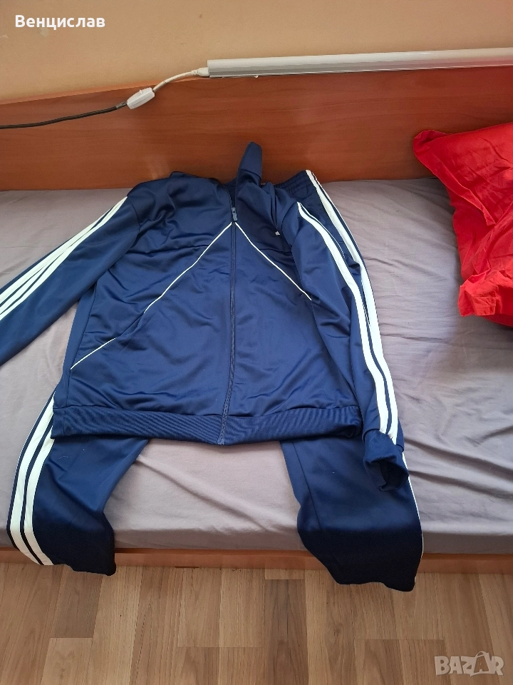 Продавам Спортен екип Адидас , снимка 1