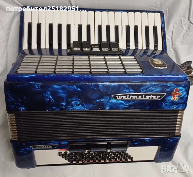 Акордеон 60баса WELTMEISTER stela , снимка 1