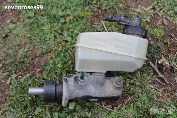 Горна помпа съединител Рено Меган Сценик 1997 1.6i Renault Megane Scenic 7700828034, снимка 1