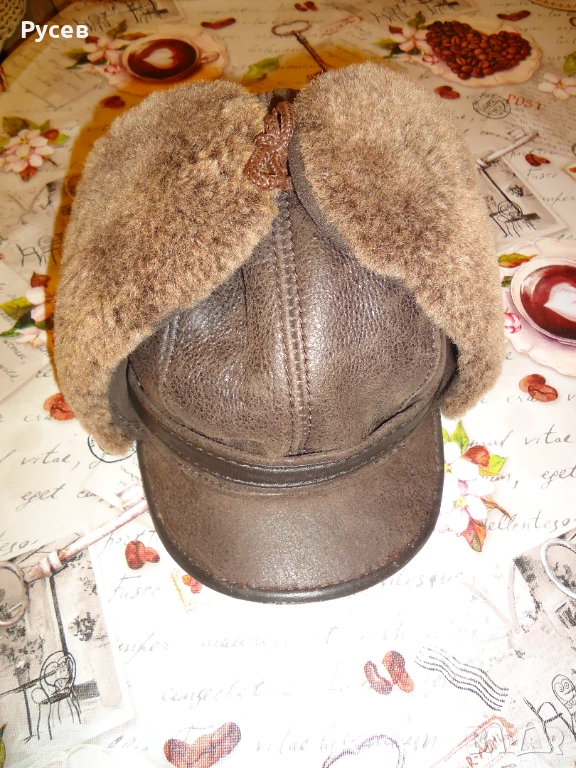 Зимна шапка ушанка, снимка 1