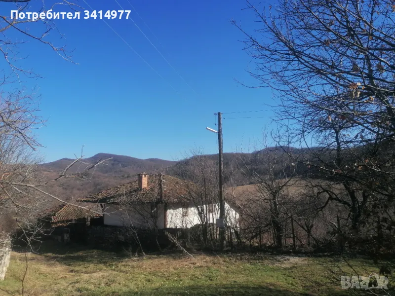 Имот с къща в Еленския балкан , снимка 1