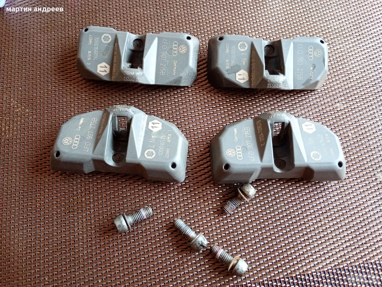 датчици за налягане на гумите 80 лева комплект , снимка 1