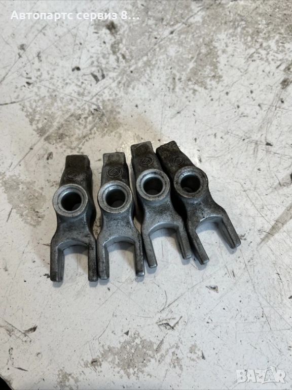 Alfa Romeo 147 2007 1.9 JTD 16V държач на дюзите за гориво оригинален 937A5000, снимка 1