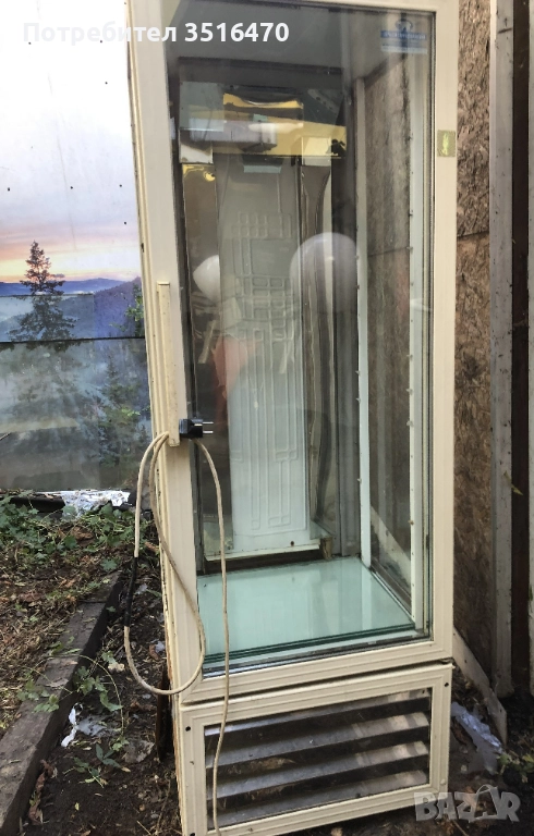 Витрина за торти, снимка 1