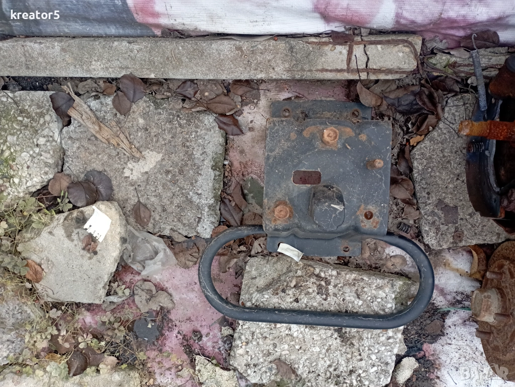 Стойка за резервна гума за джип, снимка 1