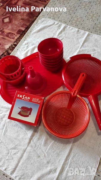 Червен кухненски комплект, снимка 1