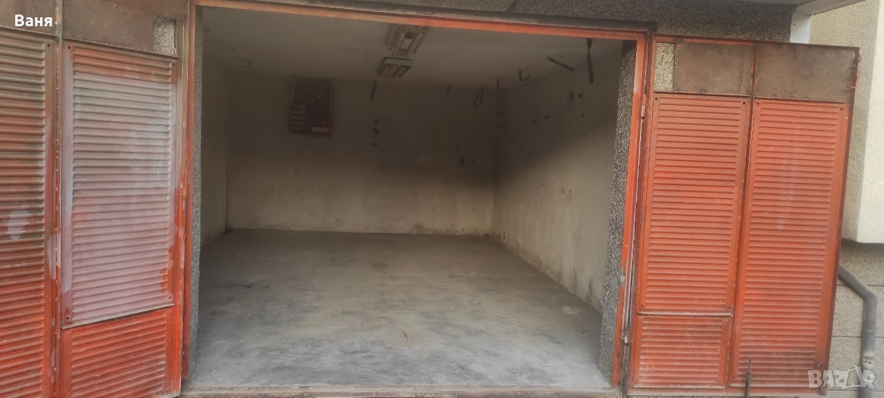 Давам под наем монолитен гараж, снимка 1