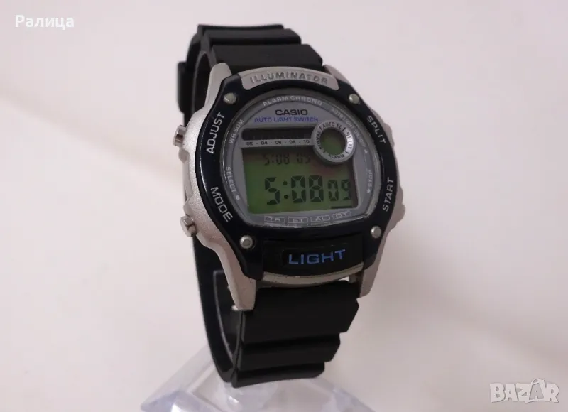 Мъжки електронен часовник Casio Iluminator хронограф, снимка 1