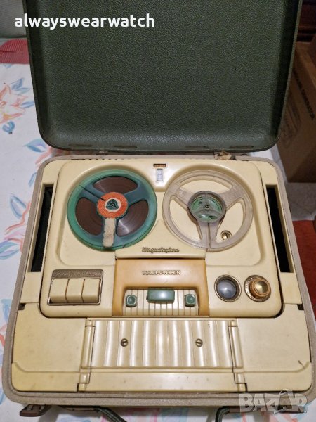 Стар - винтидж магнетофон Telefunken / Телефункен, снимка 1