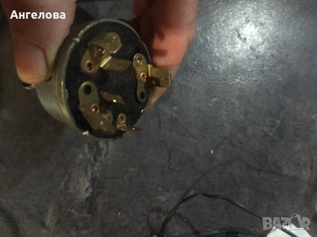 Контактен ключ, снимка 3 - Части - 53461132