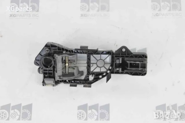 Дръжка задна дясна външна за Volkswagen Passat B6 (2005-2010), снимка 2 - Части - 48204091