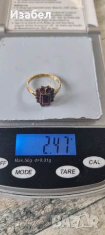 14 карата обеци и 8 карата пръстен с гранати, снимка 3 - Бижутерийни комплекти - 53366308