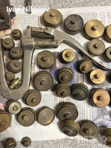 Машини за изработка на стъкла за часовници над 50 комплекта до 42мм!!!, снимка 3 - Други - 52644282