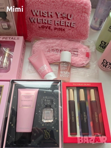 Парфюмни спрейове за тяло с блестящи частици Victoria's Secret, DeFacto, Bee Beauty, снимка 12 - Дамски парфюми - 50761101