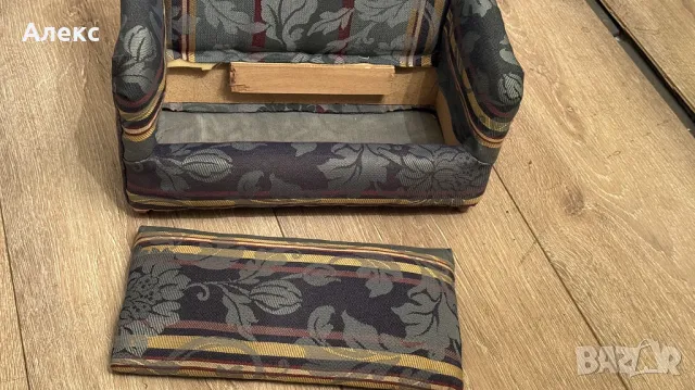 Масивен ръчно изработен диван за кукли, кученце, котенце, 1.9кг, снимка 2 - Чихуахуа - 49319044
