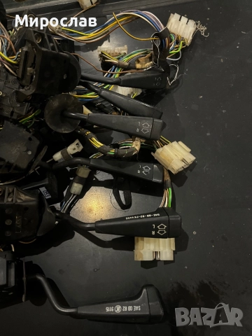 Лостчета,клемореди и включватели за светлини за БМВ Е30, снимка 4 - Части - 52188421