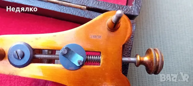 Старинен немски часовникарски инструмент,уред, снимка 9 - Антикварни и старинни предмети - 47931498