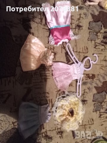 Барби роклички малка Барби и чанти, снимка 5 - Кукли - 42091045