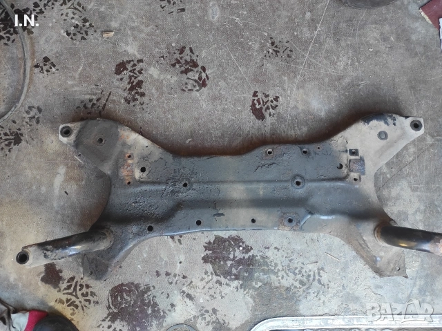 преден мост за Митсубиши Аутлендър2008