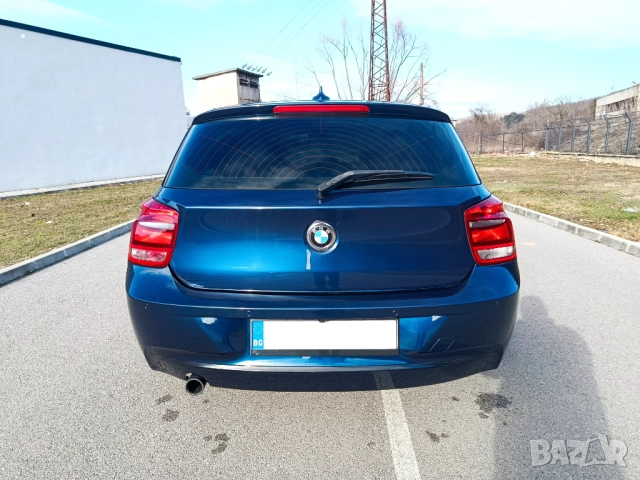 BMW 118d Автоматик, снимка 4 - Автомобили и джипове - 52948051