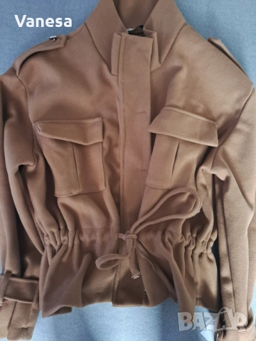 Дамско късо палто каки