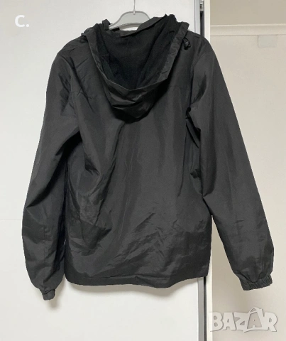 Дамско горнище, снимка 3 - Спортни екипи - 53448657