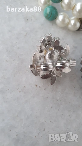 Стари брошки Гривна и ДРУГИ, снимка 8 - Бижутерийни комплекти - 53639928