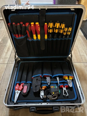 Knipex куфар с инструменти