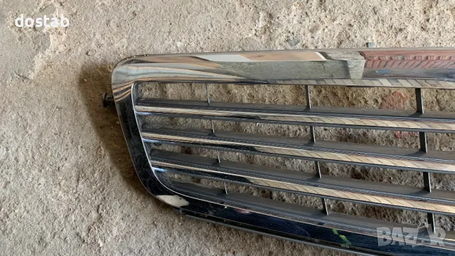 Решетка за Mercedes W204, снимка 2 - Части - 49235805