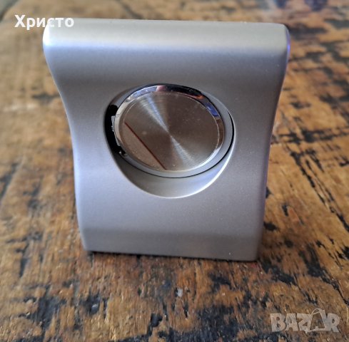 часовник метален матов сребрист за бюро, кварц, внос от Германия, масивен и доста тежък, снимка 3 - Луксозни - 39194155