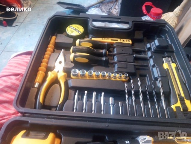 Продавам акумулаторен винтоверт+30 части, снимка 4 - Винтоверти - 52605676