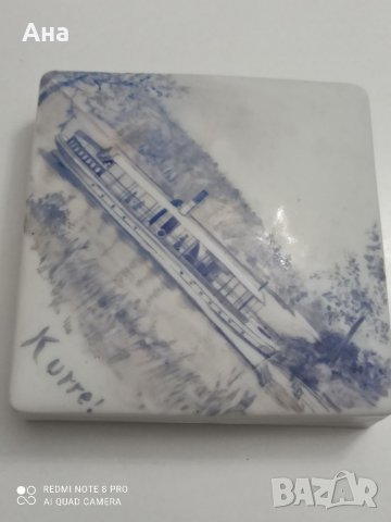 Стара порцеланова кутия , снимка 1