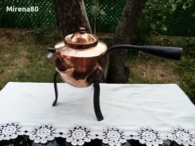 Винтидж меден чайник