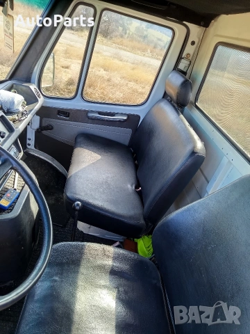 Мерцедес 310Д 2.9 100к.с Пътна помощ! Телефон 0892740864, снимка 10 - Камиони - 53655077