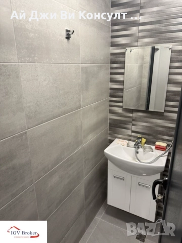 Офис под наем в Центъра, снимка 8 - Офиси - 52328838